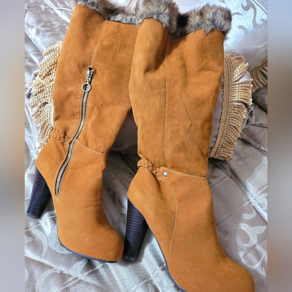 High heels boots 👢